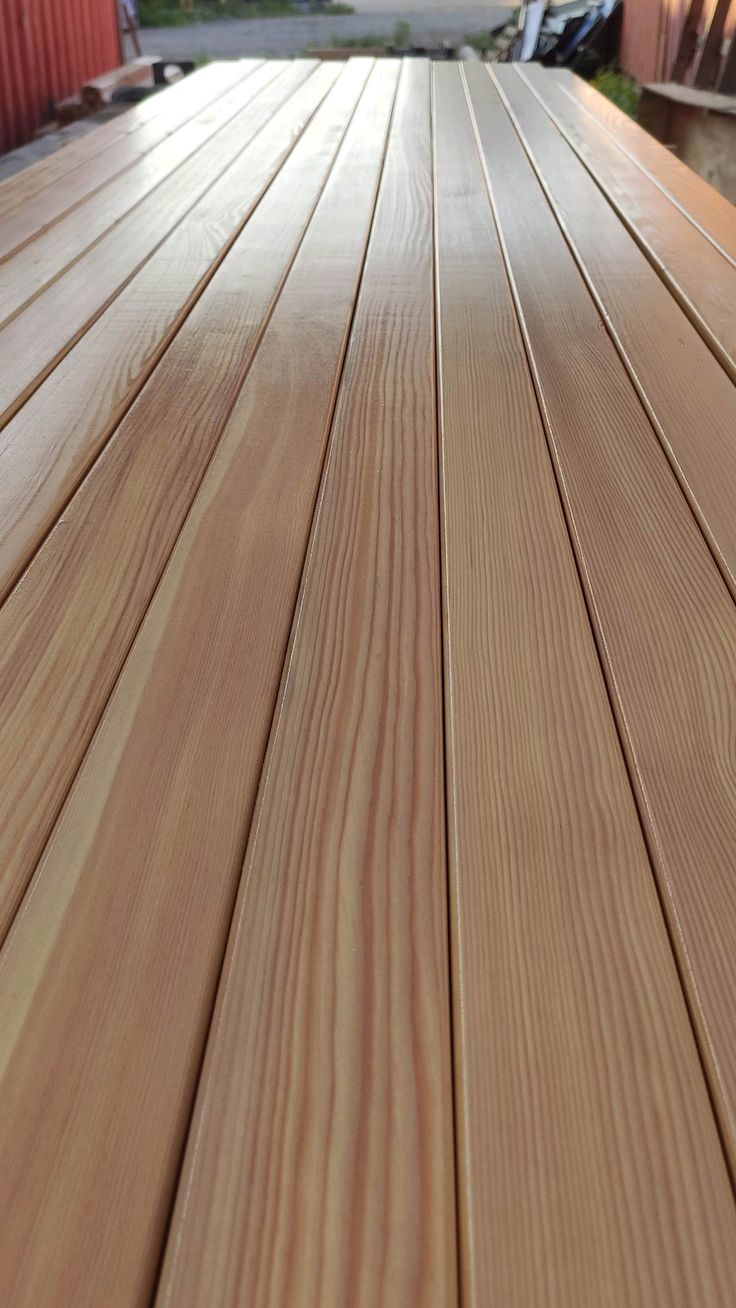 Lareks ağacı deck