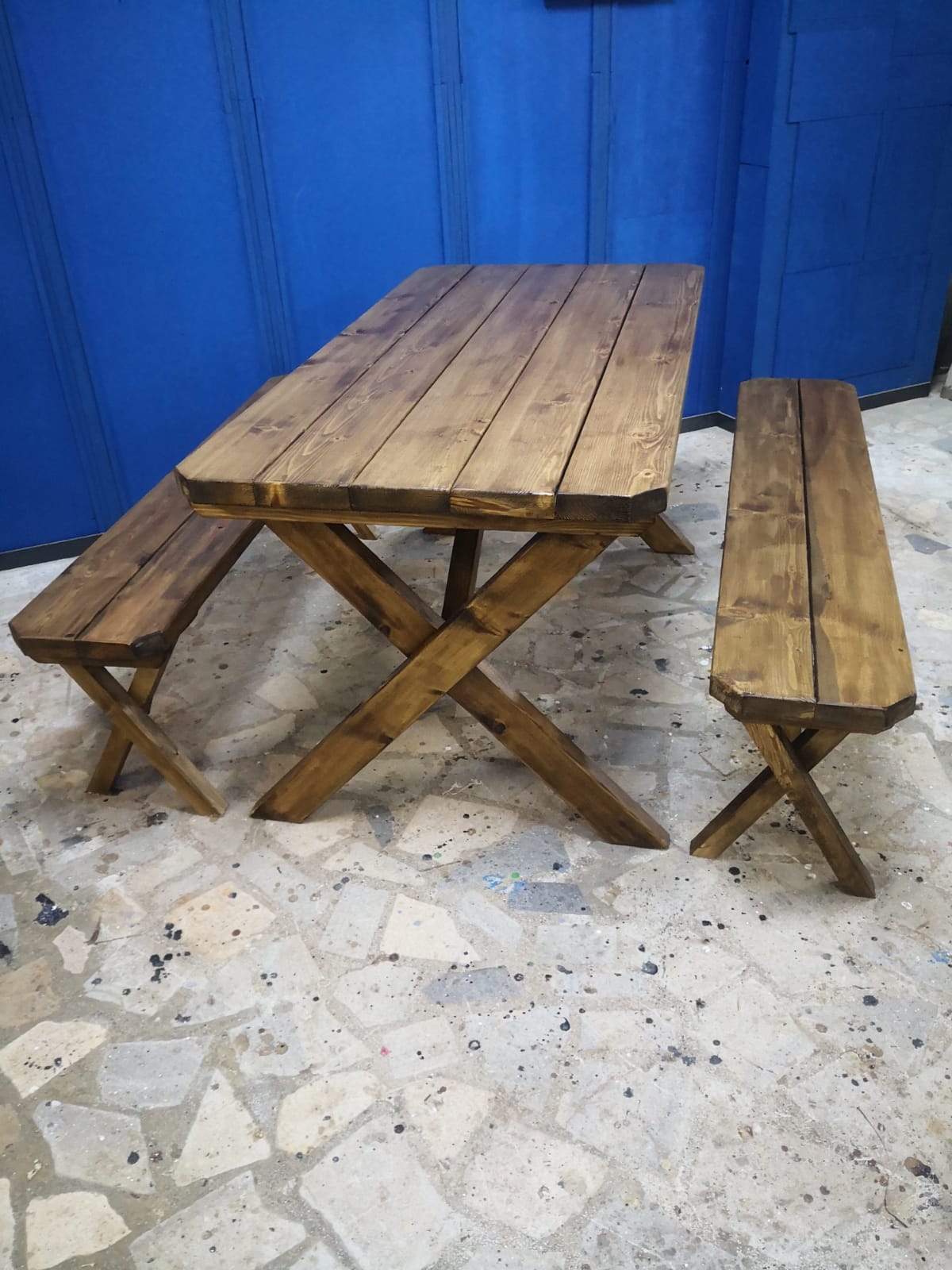 Modern piknik masası